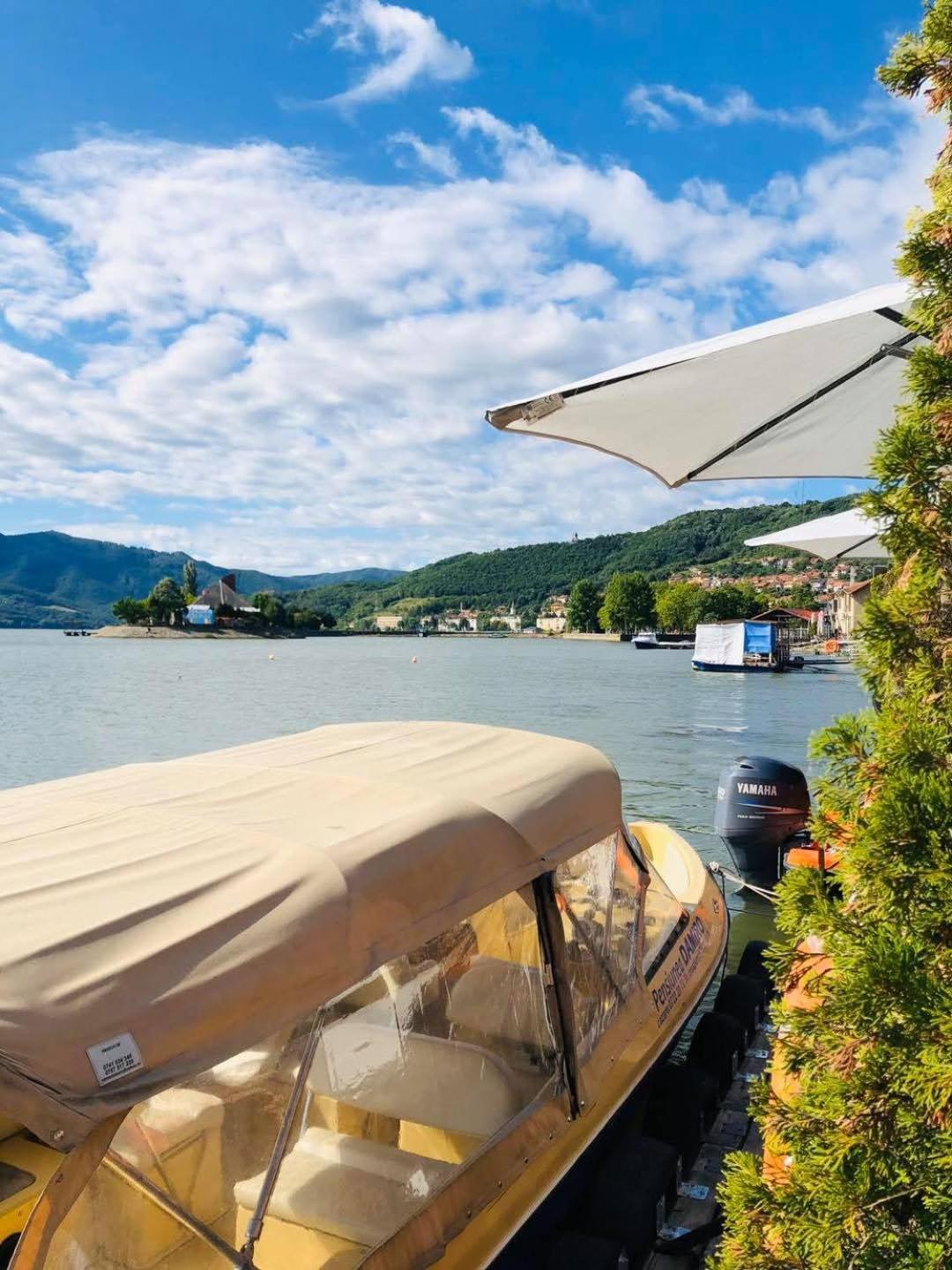 Kaleh Boutique Villa Orşova Екстериор снимка